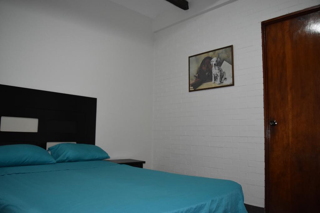 Hostal Casa Purpura Querétaro Zewnętrze zdjęcie