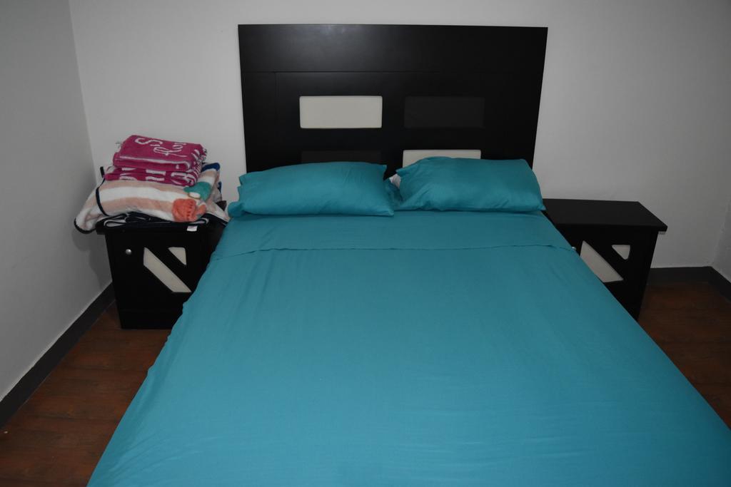 Hostal Casa Purpura Querétaro Zewnętrze zdjęcie
